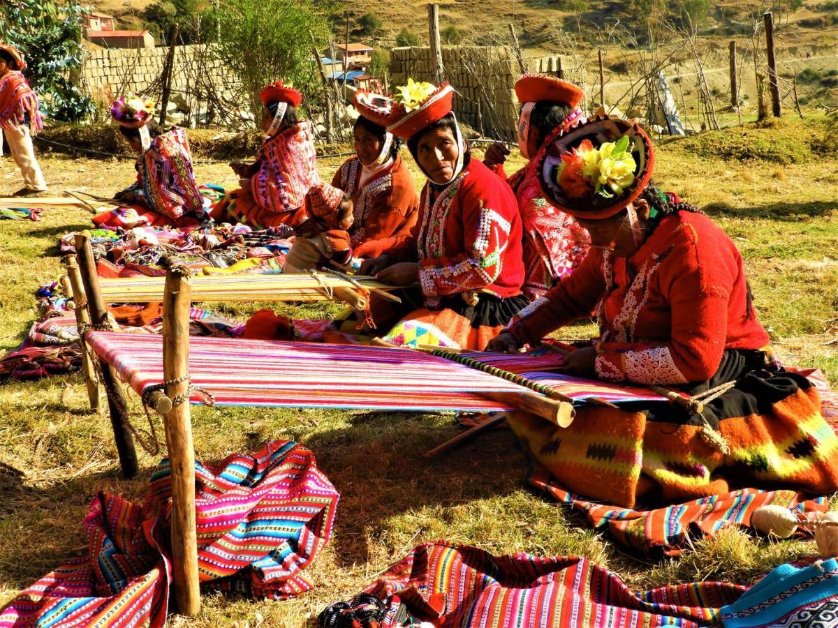 Ayllu B&B Ollantaytambo Eksteriør bilde
